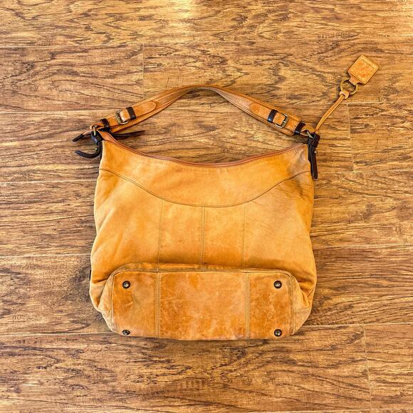 Ellington Tan Brown Leather Hobo Shoulder Bag with Front Pockets - Picture 7 of 9